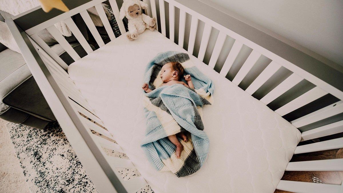 Ilustrasi Drop-side Crib yang Penggunaannya di Luar Negeri Sudah Dilarang tapi Masih Dijual di Indonesia.