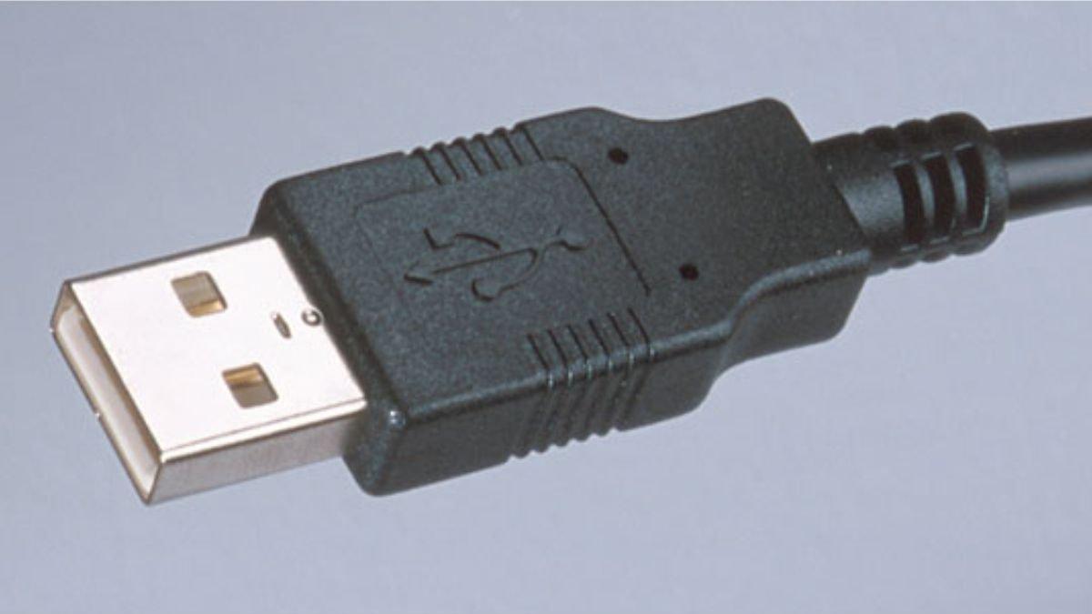 Ilustrasi konektor USB yang ada di ujung kabel mouse