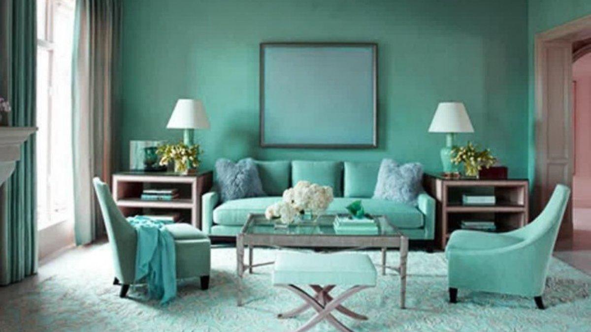 Ilustrasi cat dinding rumah dengan warna turquoise.