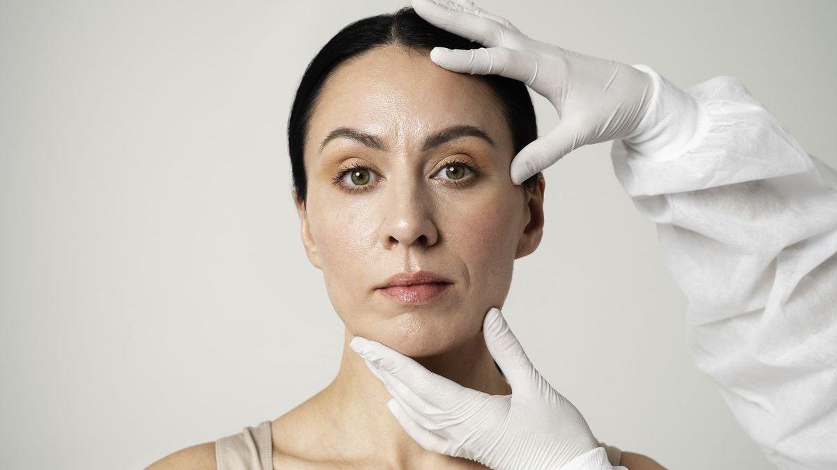 Ilustrasi mencegah kulit keriput di usia 40 tahun.