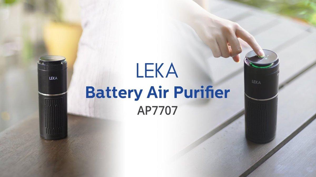 Ilustrasi penggunaan LEKA AP7707 Battery Air Purifier.