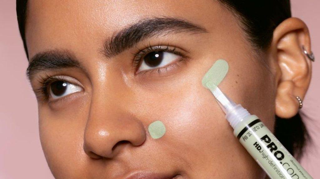 Ilustrasi penggunaan color corrector