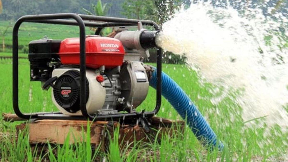 Ilustrasi pompa air dengan mesin diesel atau berbahan bakar solar