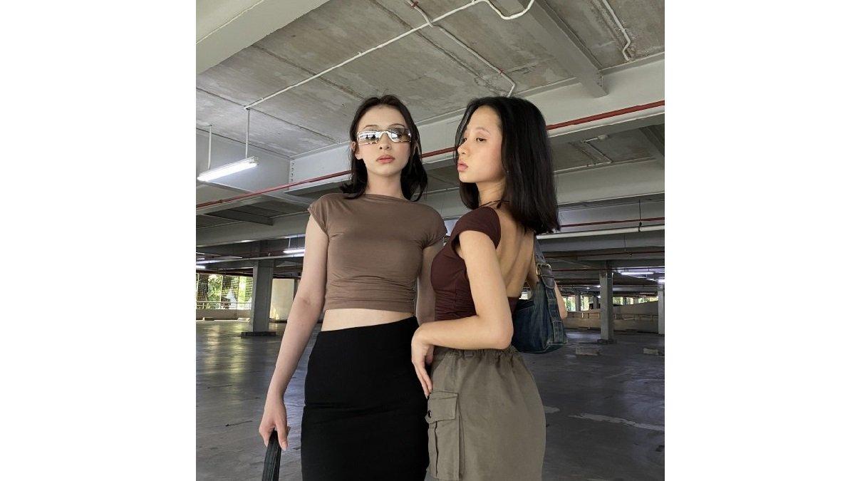 Iris Backless Top y2k Outfit Atasan Wanita Wear Sarey