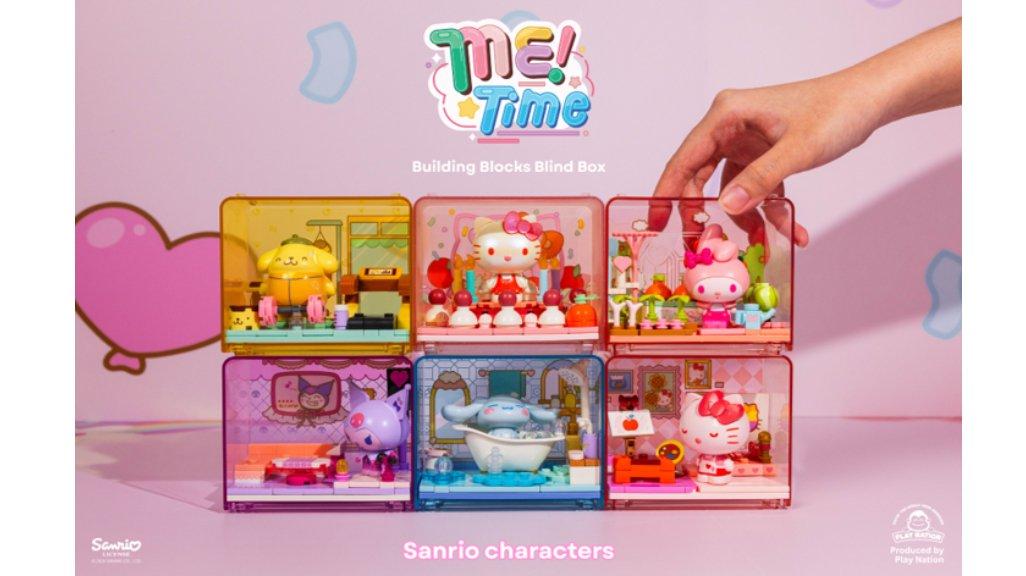 Karakter Sanrio pada koleksi Konbini Building Blocks menggambarkan jika karakter ikonis Sanrio menjadi makanan siap saji ala konbini.
