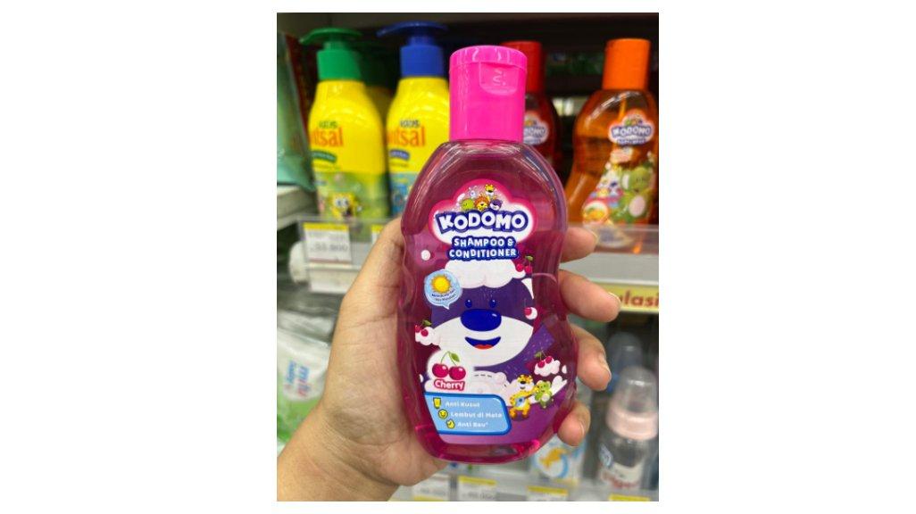 Kodomo Shampoo Gel Cherry 200ml Anti Bau Matahari