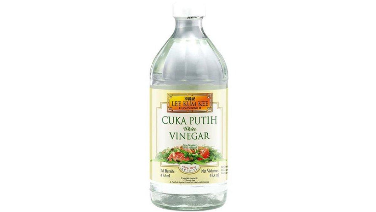 LEE KUM KEE White Vinegar Cuka Putih
