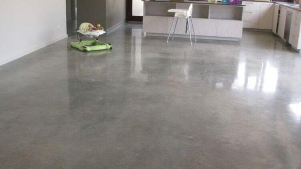 Obat pel untuk lantai beton atau lantai semen tidak bisa sembarangan.