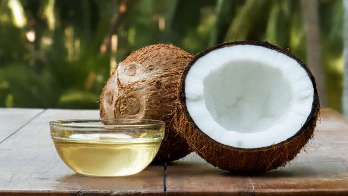 Minyak kelapa bisa membantu meredakan eksim