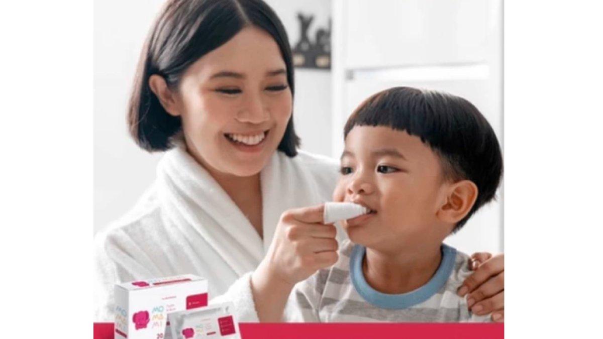 Momami Wet Tooth and Gum Tissue
