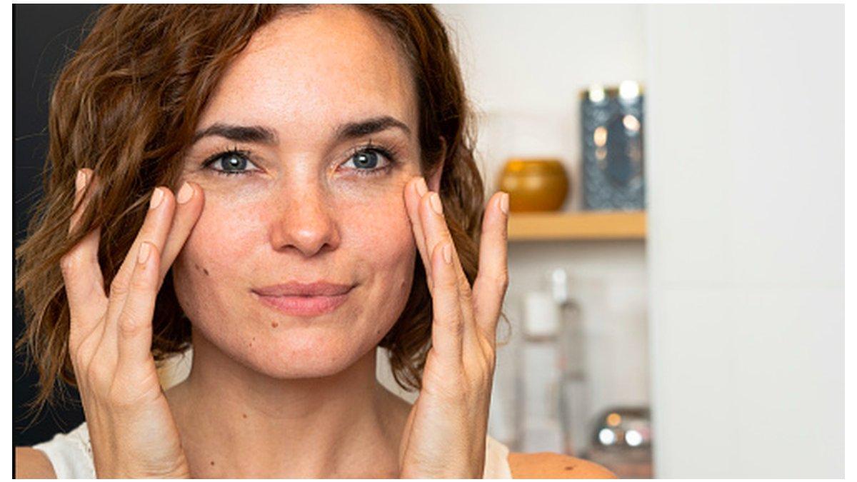 Munculnya tanda penuan di kulit.