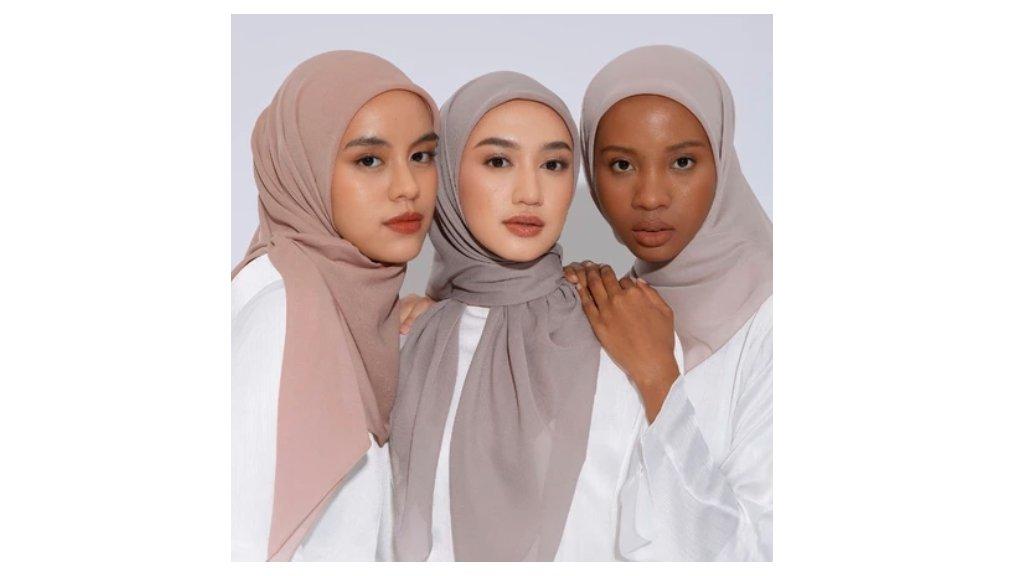 Lozy Hijab - Polly Cotton Square (Hijab Segiempat Bahan Polly Cotton)