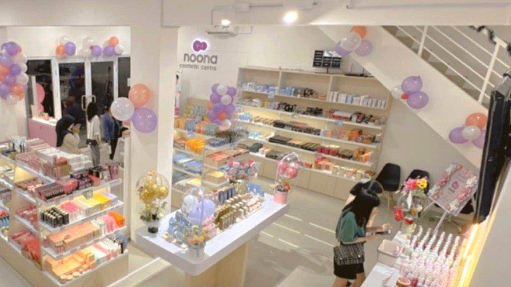 Dari skincare, body care, sampai hair care favorit, semua ada di sini. Harga? Super ramah di kantong