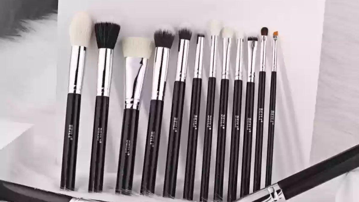 Pemilihan brush yang tepat dapat membuat tampilan eyeshadowmu semakin bagus.