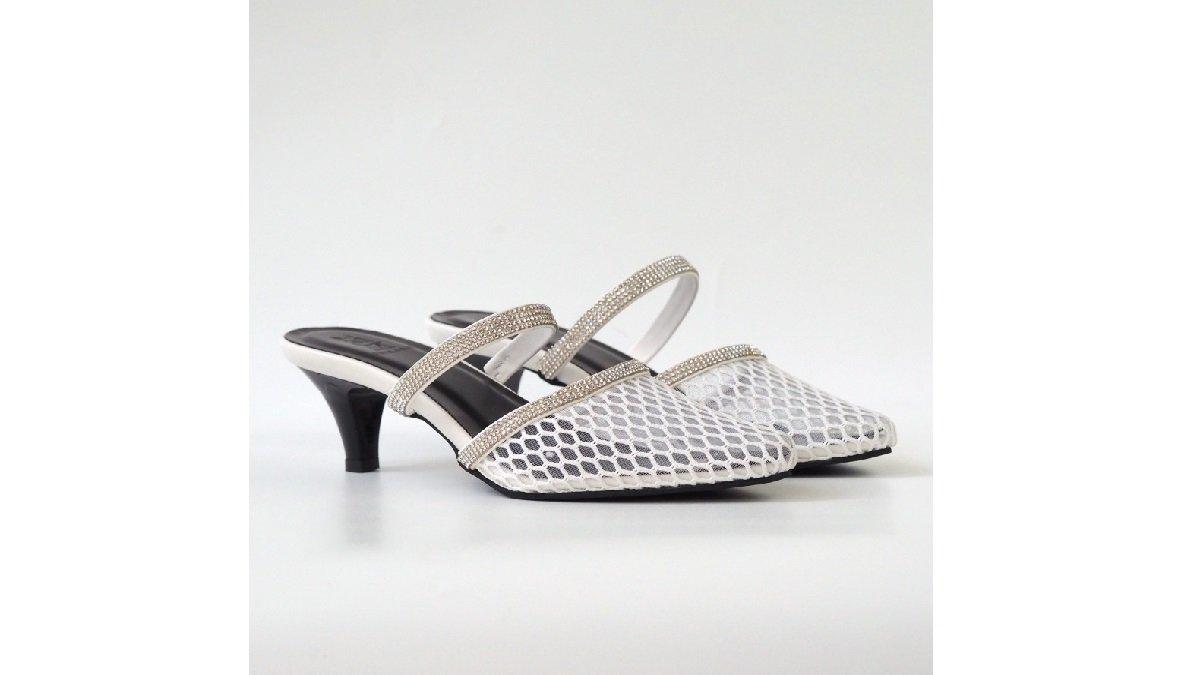 Polla Polly X Luna - Rekomendasi Kitten Heels untuk Kondangan.