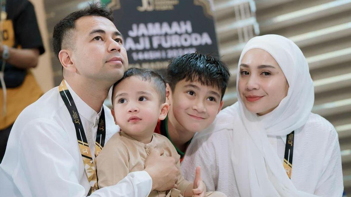 Potret nagita slavina berhijab