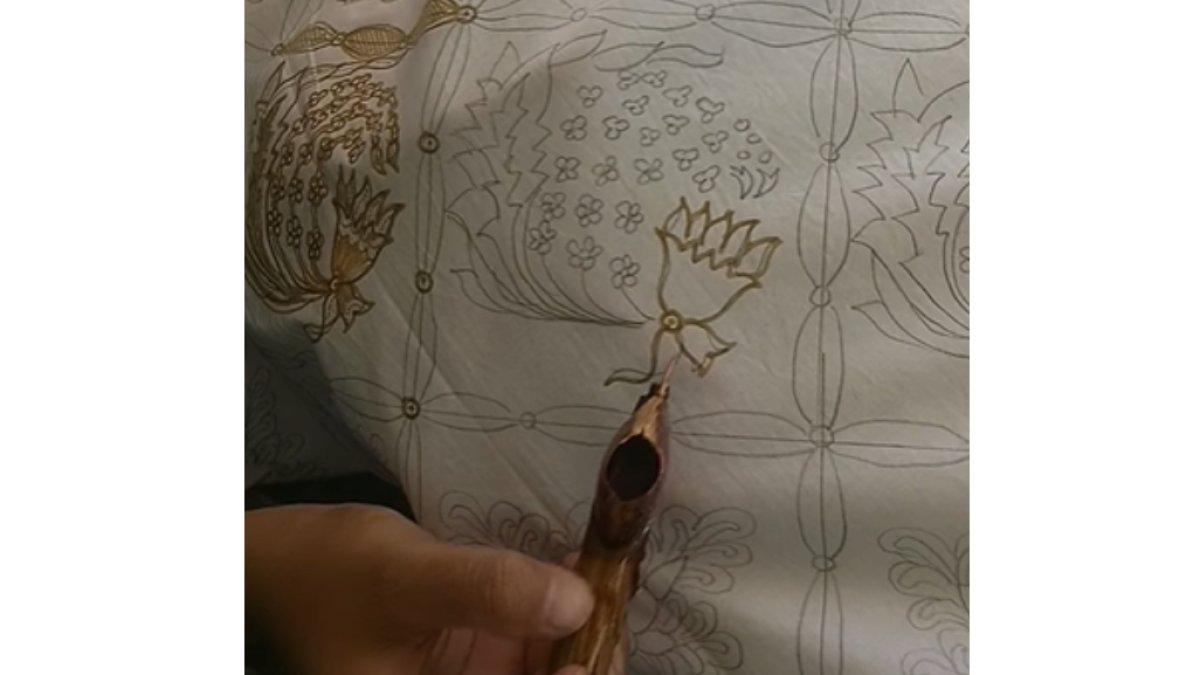 Proses Membatik di Batik Tresno Dharma dengan Proses yang Masih Asli