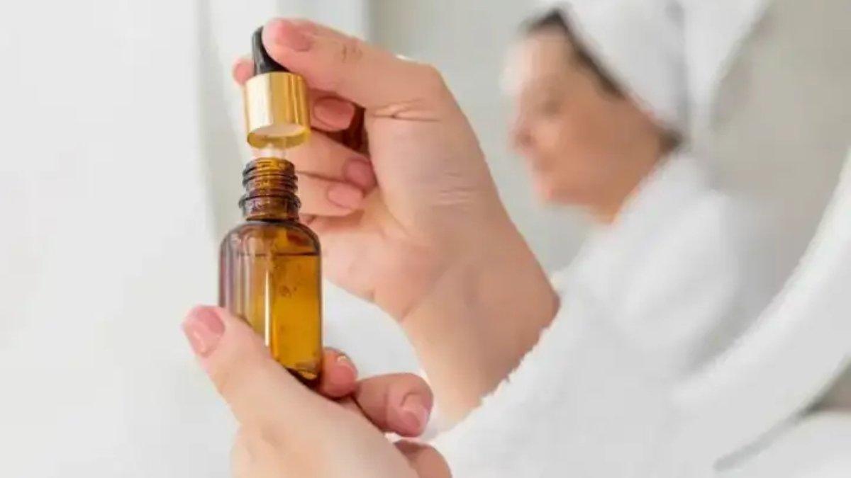 Retinol bisa menjadi bahan aktif yang dapat membantu menghilangkan stretch mark di paha