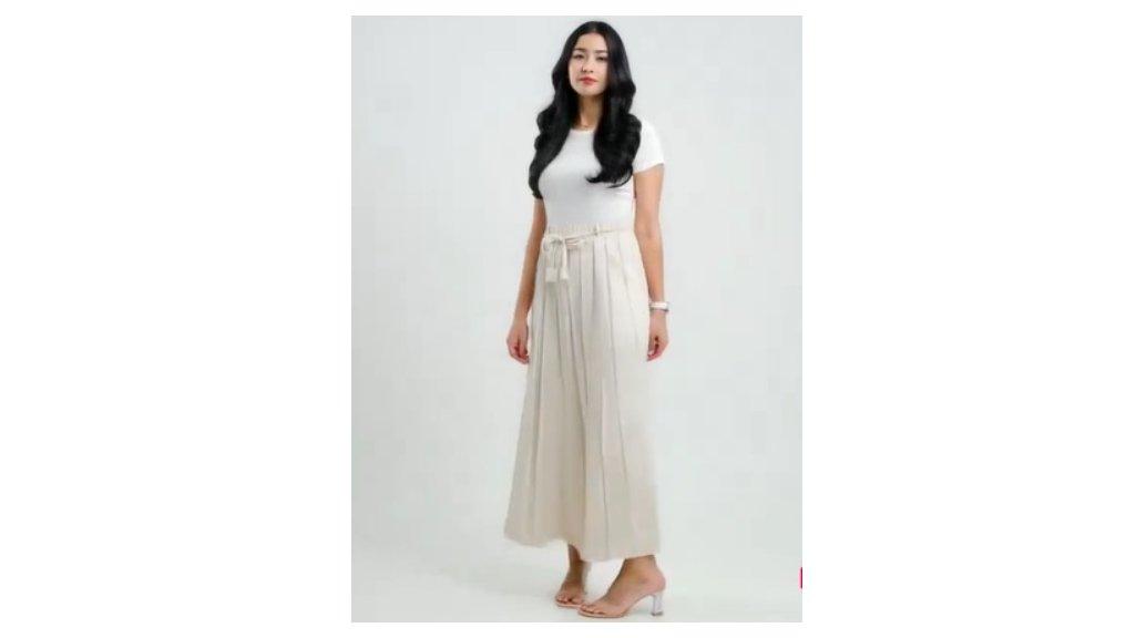 Rok Plisket Semi Woll Premium Bahan Lembut Tampil Anggun untuk Gaya Formal dan Non Formal
