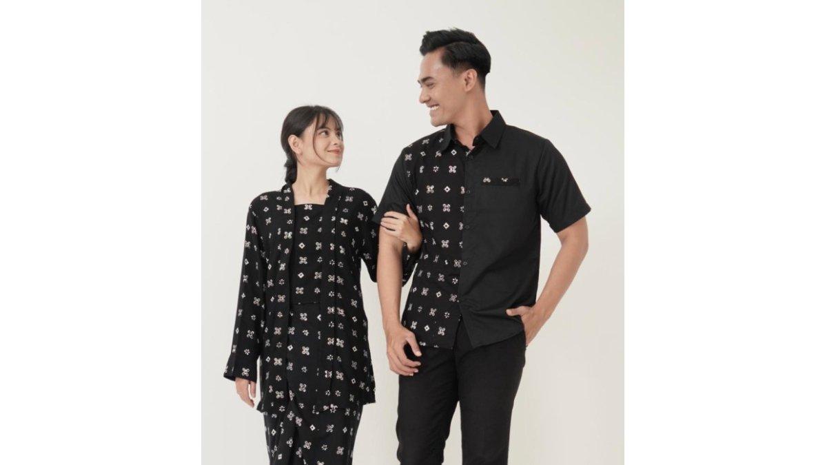 S E I A - Semasa Set Couple Kutubaru Kemeja Batik Hitam