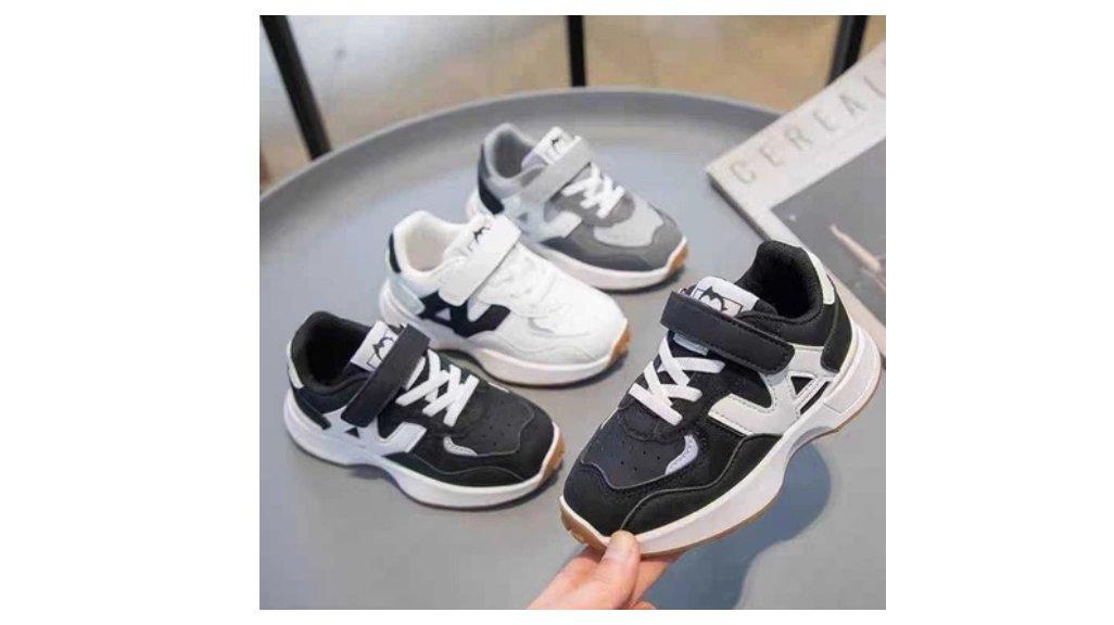 Sepatu Snekaers Anak Korean Style Sepatu Sekolah Laki-Laki Perempuan