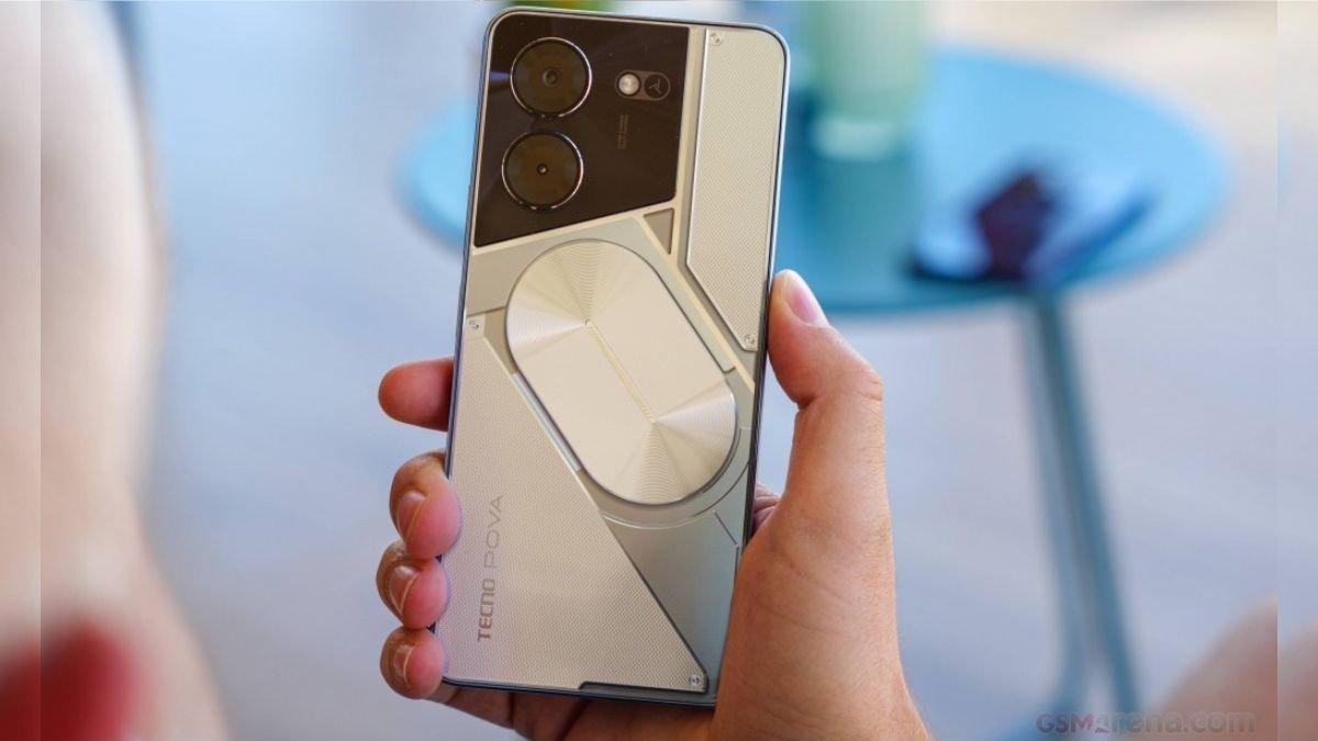 Desain bodi belakang TECNO POVA 5 Pro 5G, Mecha Futuristik