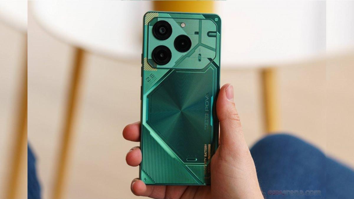 Ilustrasi TECNO POVA 6 Pro 5G, salah satu produk HP RAM 12 GB yang dipasarkan resmi di Indonesia