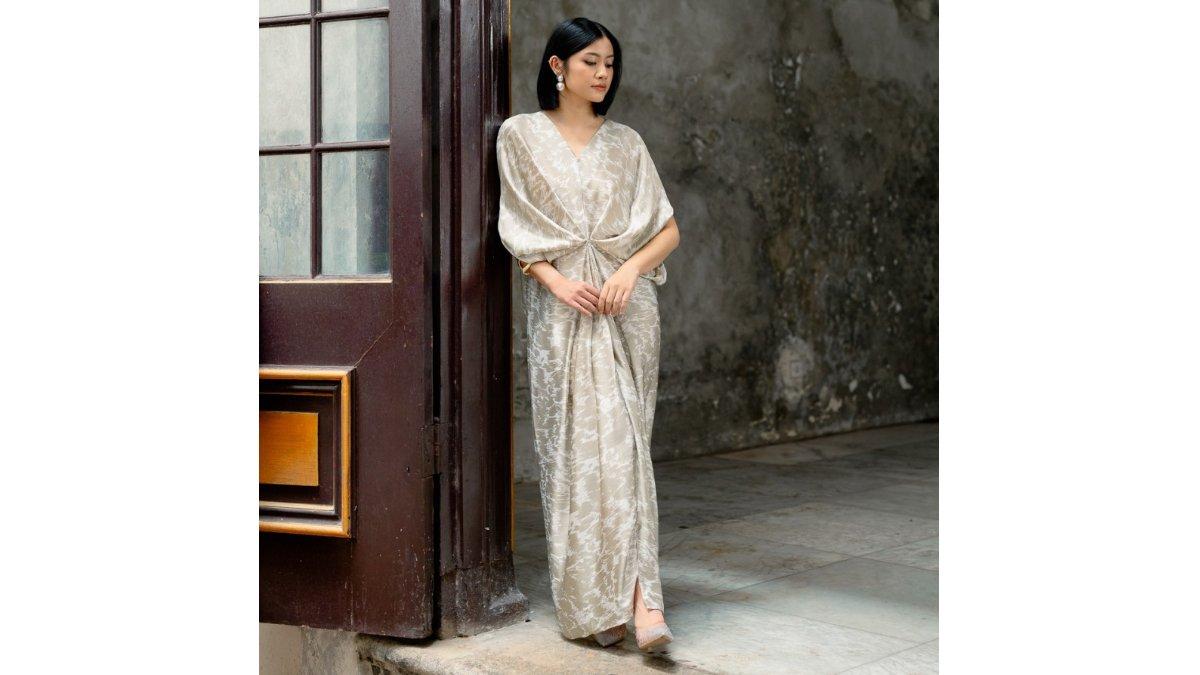 This Is April Kaftan Wanita Lengan Panjang Hijab Friendly