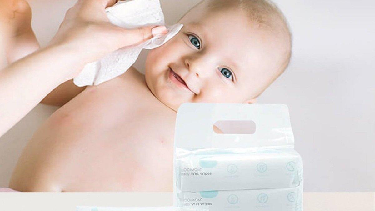 Tisu Basah Bayi untuk Si Kecil