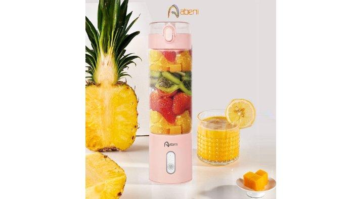 Abeni Blender Portable 400ml tepat untuk kreasikan berbagai minuman segar kapan saja.