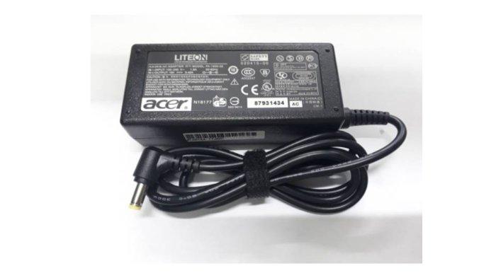Ilustrasi adaptor charger laptop