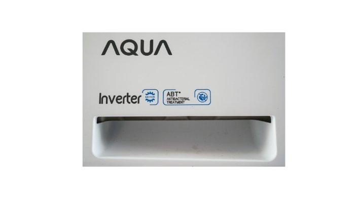 AQUA JAPAN Mesin Cuci Front Loading 7 kg FQW-700829QD dengan teknologi eco inverter.