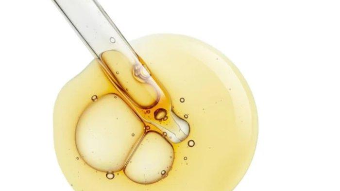 Azelaic Acid menjadi salah satu kandungan skincare yang aman untuk kulit.