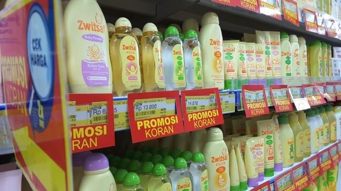 Berbagai pilihan produk baby oil dengan klaim Hypoallergenic