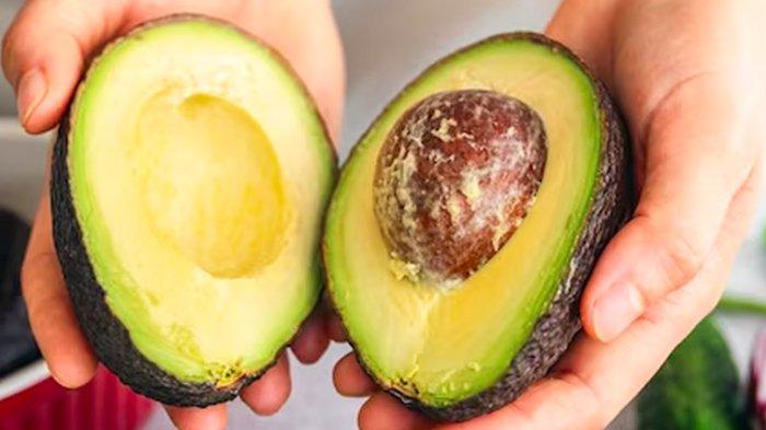 Buah alpukat bisa dimanfaatkan untuk kesehatan dan kecantikan