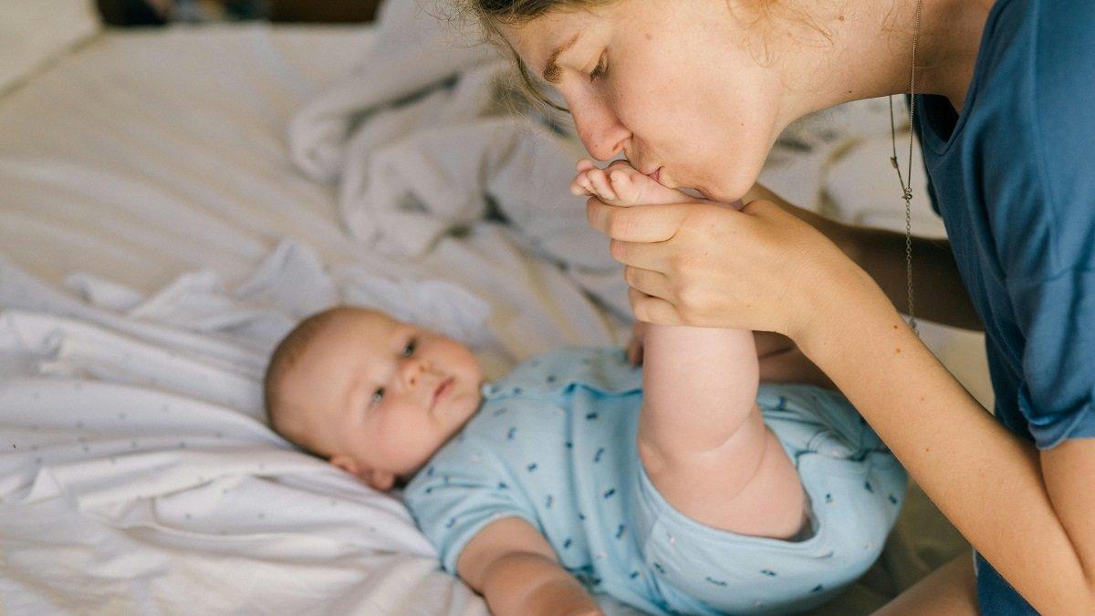 Jangan menghabiskan waktu di kasur untuk aktivitas selain tidur atau istirahat.