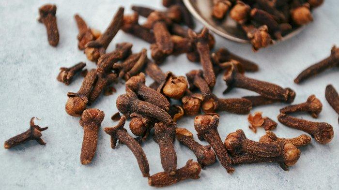 Cengkeh bisa digunakan untuk perawatan kulit alami.