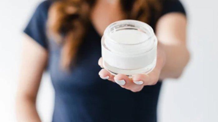 Ilustrasi skincare yang mengandung Dimethicone.