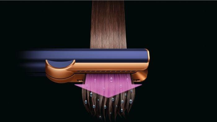 Ilustrasi Dyson Airstrait Straightener dipakai untuk mengeringkan dan meluruskan rambut yang masih basah