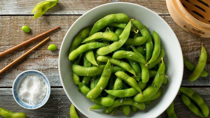 Edamame juga menjadi salah satu alternatif camilan sehat untuk penderita GERD.