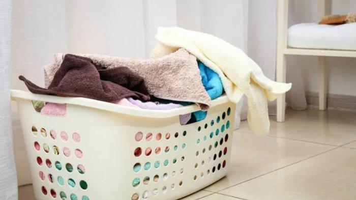 Handuk kotor dan penuh jamur bisa diatasi secara mudah dengan berbagai cara.