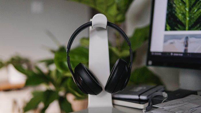 Ilustrasi headset bluetooth, perhatikan kondisi baterainya agar tetap menyala
