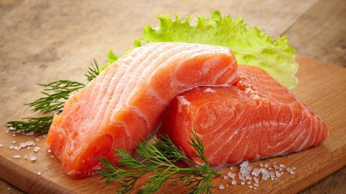 Ikan salmon baik untuk promil.
