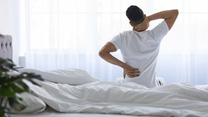 Sleep apnea perlu ditangani agar asam urat tidak mudah kambuh saat lansia.