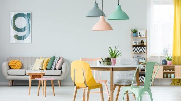 Ilustrasi mengecat dinding rumah minimalis dengan warna pastel.