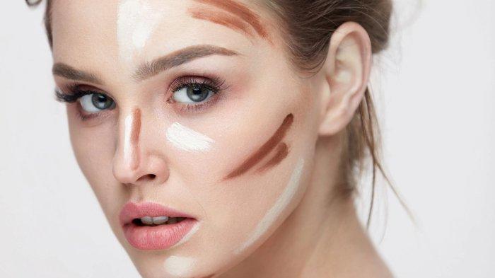 Pelajari cara yang tepat mengaplikasikan bronzer dan contour untuk hasil wajah berdimensi yang memukau