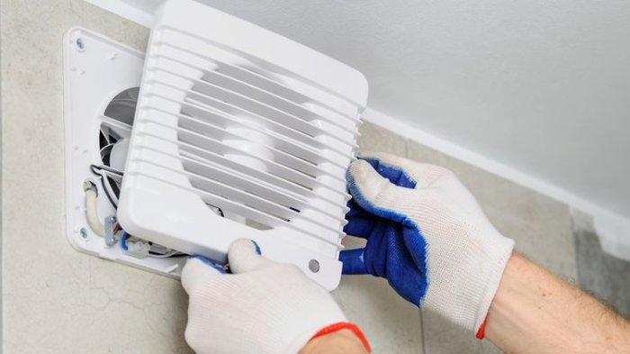 Ilustrasi penggunaan exhaust fan, bantu minimalisir kelembapan.