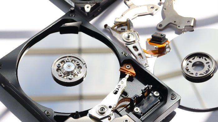 Ilustrasi piringan harddisk tempat menyimpan data pengguna