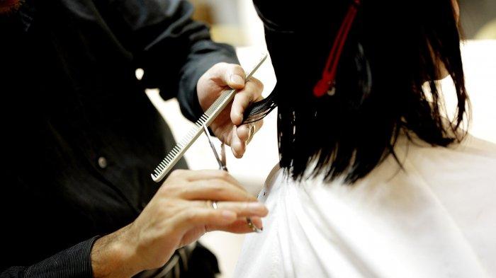 Ilustrasi potong rambut di salon