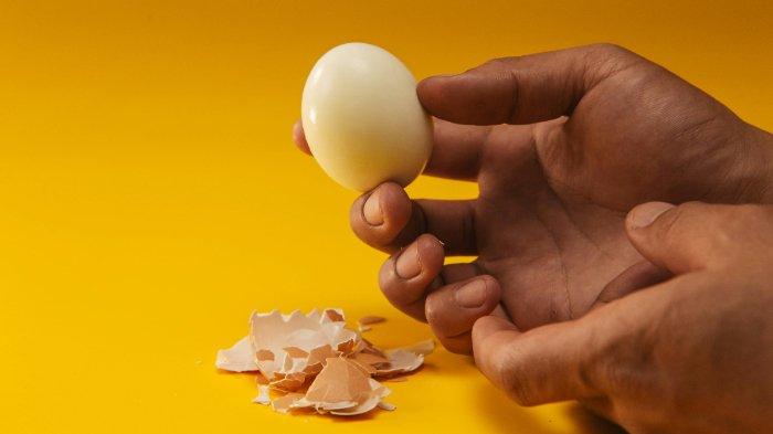 Putih telur baik dikonsumsi untuk meningkatkan produksi kolagen.